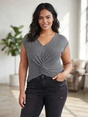 Max Studio Size Large Striped V-Neck Twist Front Fitted Top